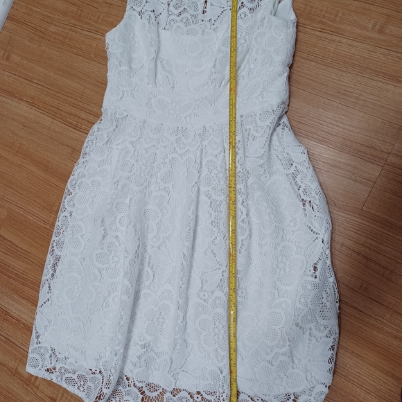 Sandra Darren women White Dress size 6 for all occasions - Picture 2 of 9